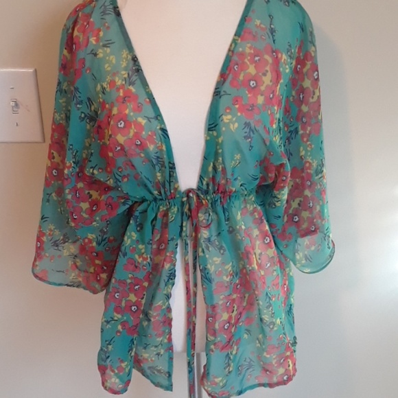 Blouse - Picture 4 of 4